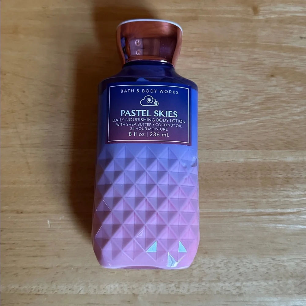 Bath & Body Works Pastel Skies Body Lotion